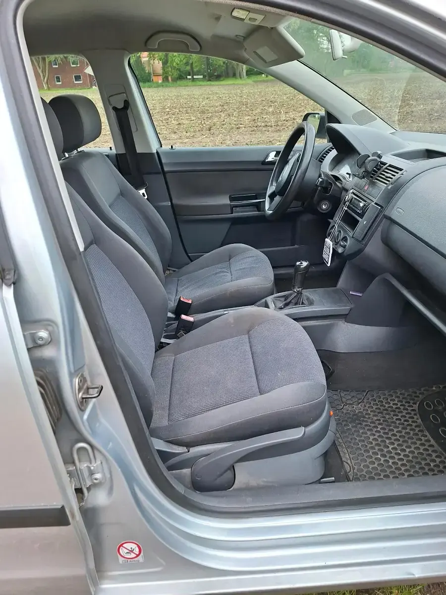 Brugt VW Polo 62 HK (45 kW) 2003 Sølv Hatchback