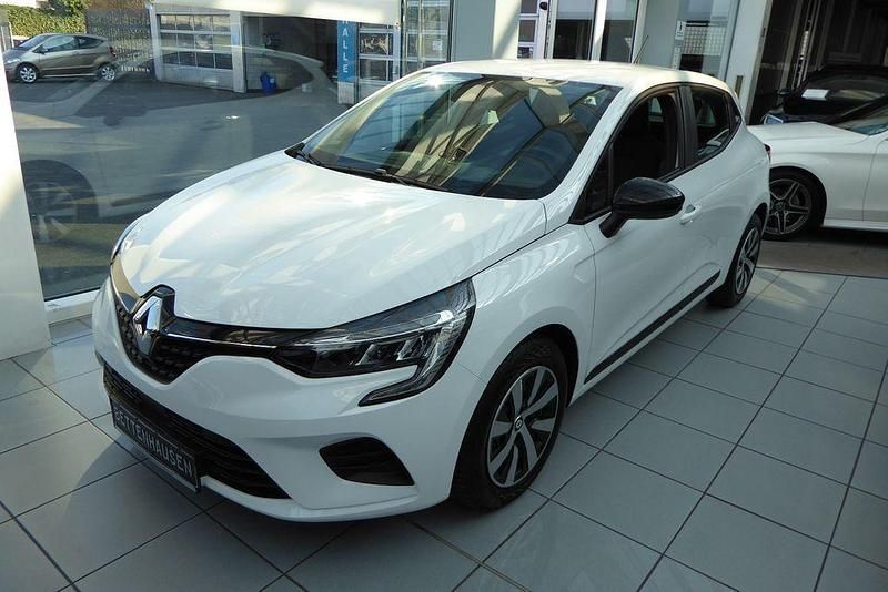 Gebraucht Renault Clio V Equilibre 67 PS (49 kW) 2022 Weiß Limousine
