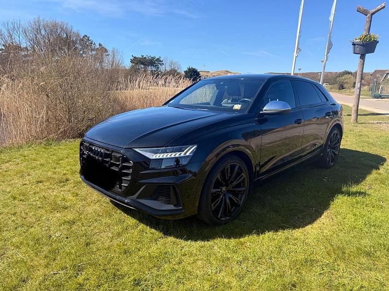 Second-hand Audi SQ8 435 CP (319 kW) 2020 Negru SUV