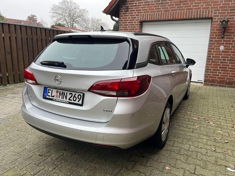 Gebraucht Opel Astra 136 PS (100 kW) 2017 Silber Kombi