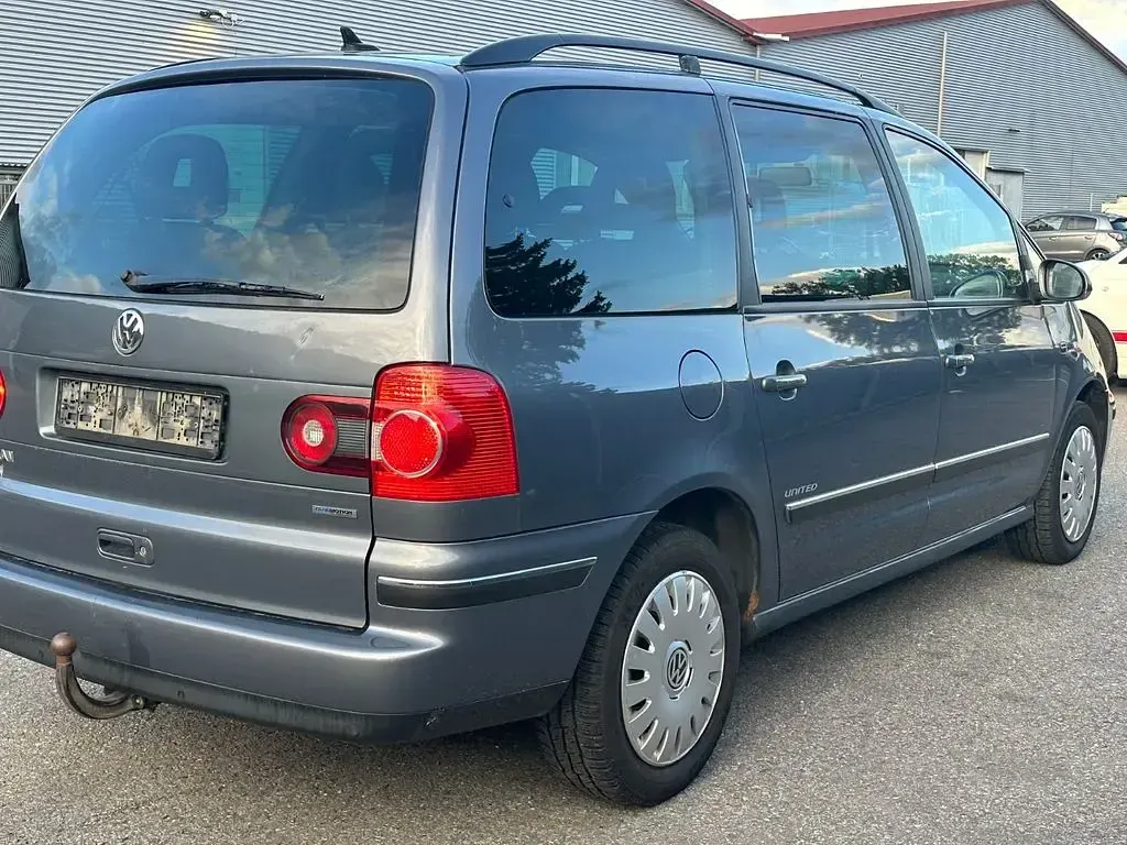 Brugt VW Sharan Highline 140 HK (102 kW) 2009 Grå MPV