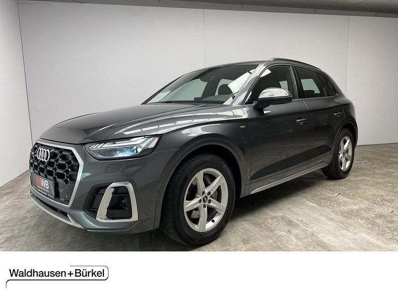 Daytonagrau perleffekt (metallic) Gebraucht 2021 Audi Q5 Ambiente SUV | 38.950 € (Fairer Preis) - Bild 1/4