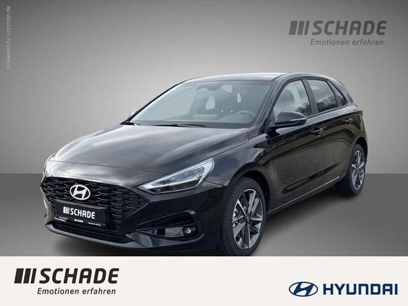 Neu Hyundai i30 Advantage 140 PS (102 kW) 2025 Schwarz Limousine