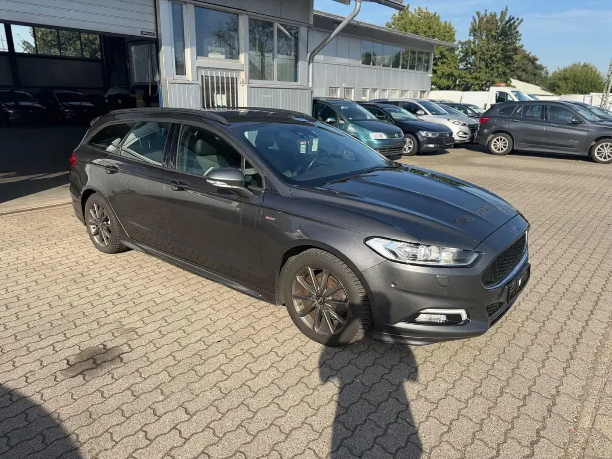 Gebraucht Ford Mondeo ST-Line 179 PS (131 kW) 2019 Grau Kombi