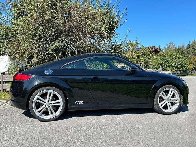 Gebraucht Audi TT Ambiente 230 PS (169 kW) 2015 Schwarz Coupé