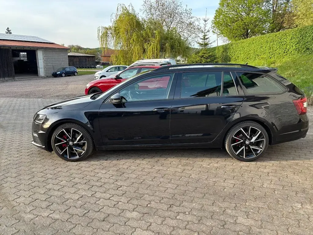 Gebraucht Skoda Octavia RS 184 PS (135 kW) 2019 Schwarz Kombi