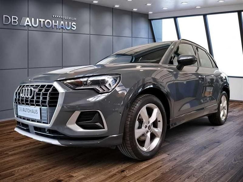 Grau Gebraucht 2023 Audi Q3 Advanced Plus SUV | 31.580 € (Guter Preis) - Bild 1/4