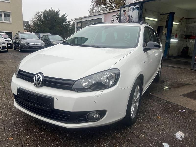 Weiß Gebraucht 2012 VW Golf VI Match Kombi | 2.850 € (Superpreis) - Bild 1/4