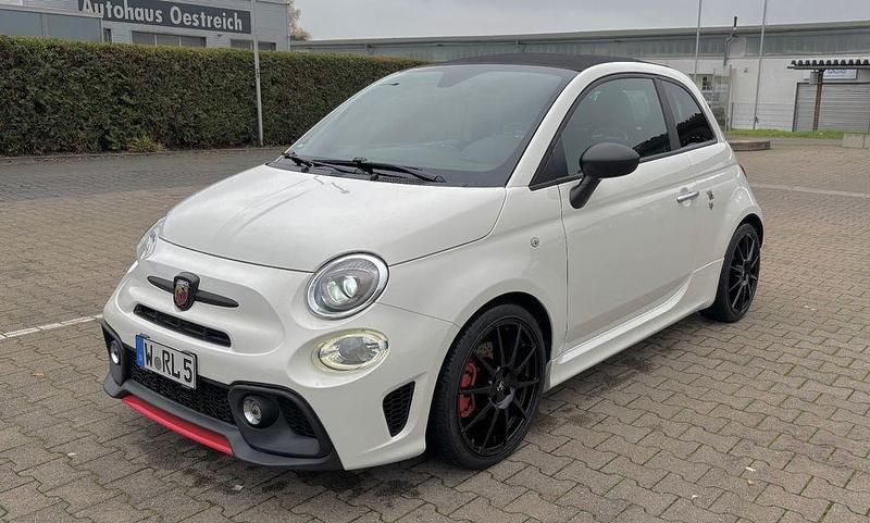 Weiß Gebraucht 2018 Abarth 595C Pista Cabrio | 17.500 € (Fairer Preis) - Bild 1/4