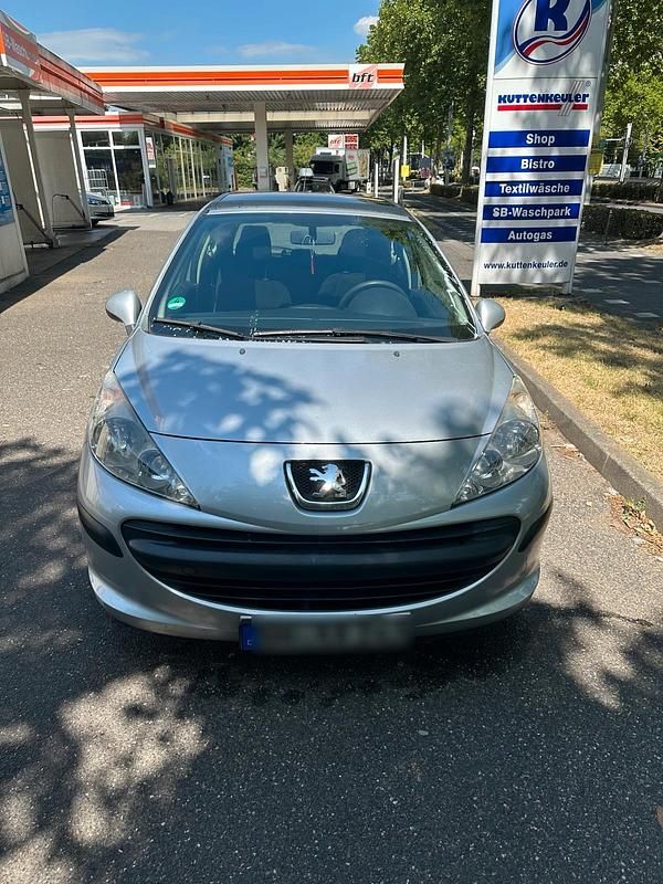 Silber Gebraucht 2009 Peugeot 207 Kleinwagen | 1.600 € (Guter Preis) - Bild 1/4