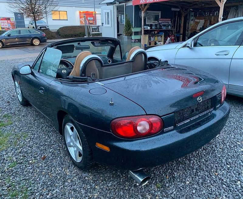 Second-hand Mazda MX5 110 CP (80 kW) 2005 Gri Cabrio