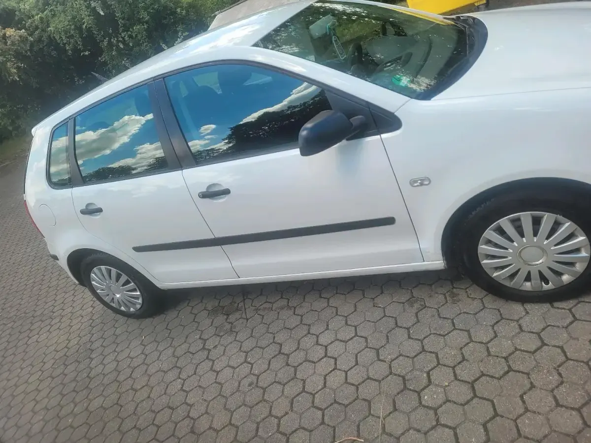 Gebraucht VW Polo 64 PS (47 kW) 2003 Weiß Kleinwagen