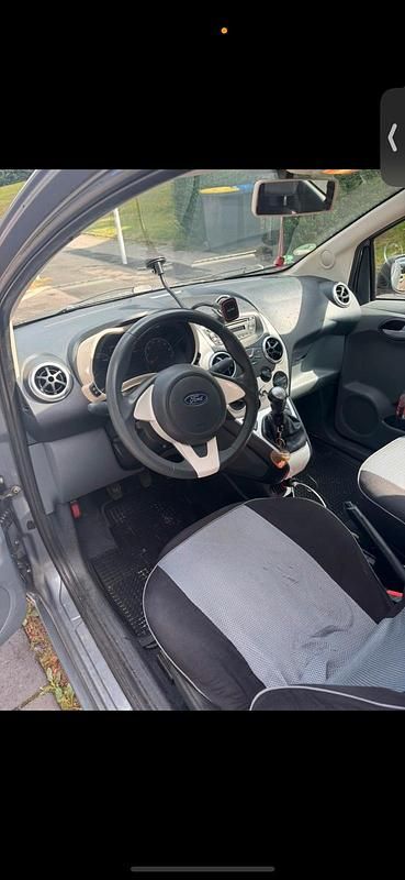 Gebraucht Ford Ka 69 PS (50 kW) 2009 Grau Kleinwagen