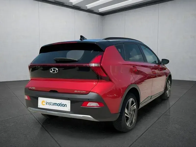 Gebraucht Hyundai Bayon 101 PS (74 kW) 2022 Rot SUV