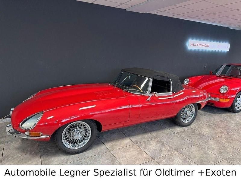 Gebraucht Jaguar E-Type 268 PS (197 kW) 1963 Rot Cabrio