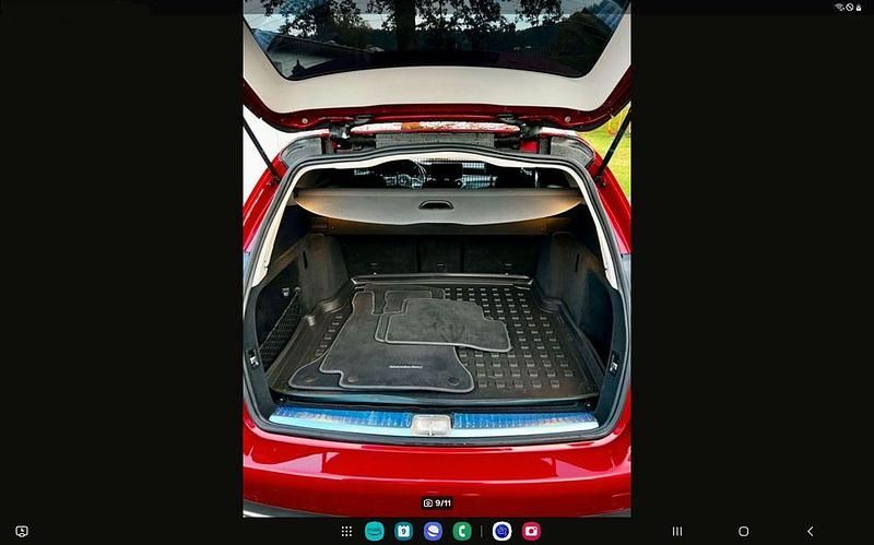 Gebraucht Mercedes C180 156 PS (114 kW) 2018 Rot Limousine