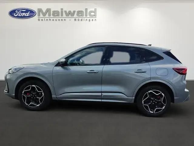 Gebraucht Ford Kuga ST-Line X 182 PS (133 kW) 2024 Solarsilber SUV