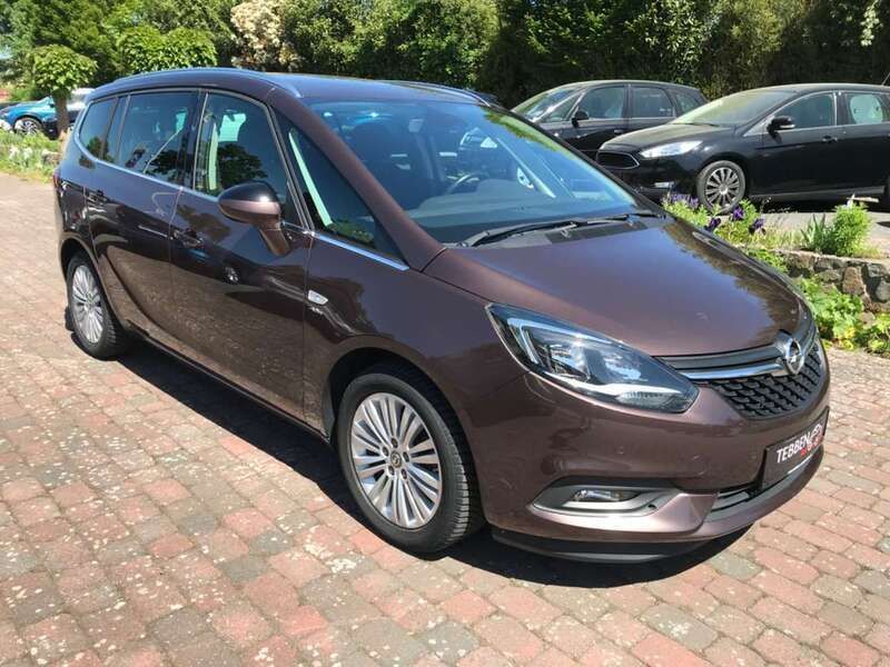 Braun Gebraucht 2017 Opel Zafira Active Van / Kleinbus | 11.490 € (Fairer Preis) - Bild 1/4