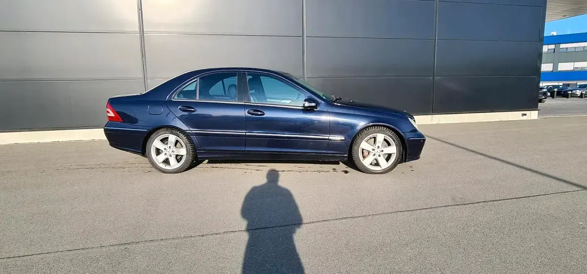 Gebraucht Mercedes C320 224 PS (164 kW) 2006 Schwarz Limousine