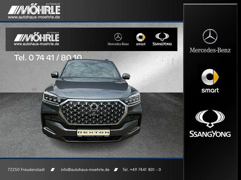 Grau Gebraucht 2025 Ssangyong Rexton SUV | 42.900 € (Fairer Preis) - Bild 1/2