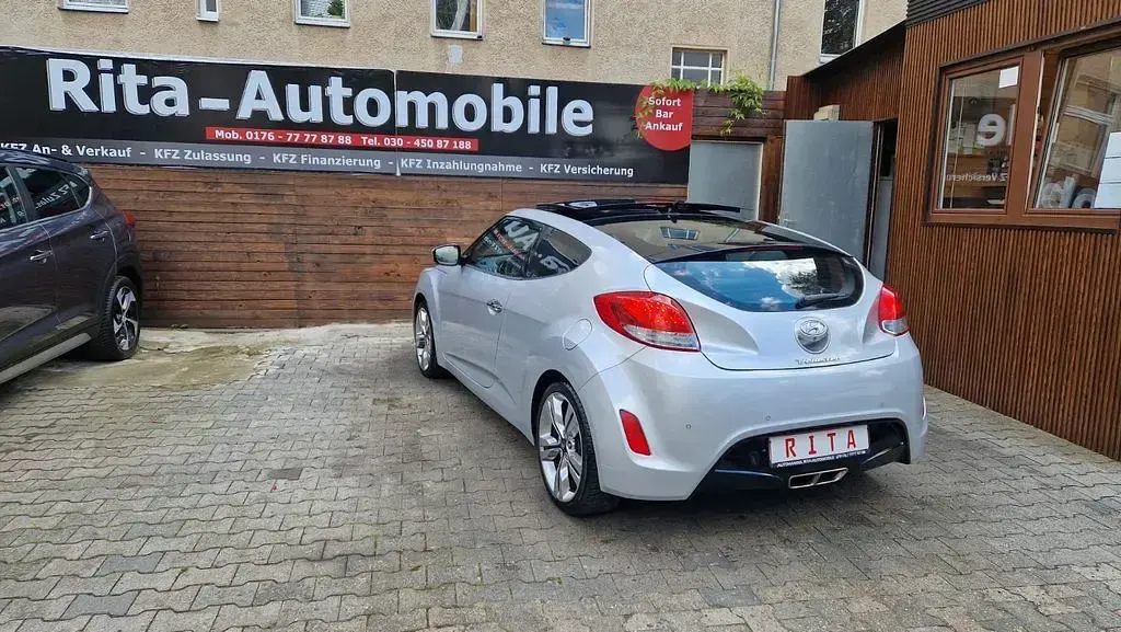 Gebraucht Hyundai Veloster 140 PS (102 kW) 2012 Grau Kleinwagen