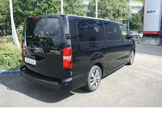 Gebraucht Toyota Proace Comfort 144 PS (105 kW) 2022 Schwarz Van / Kleinbus