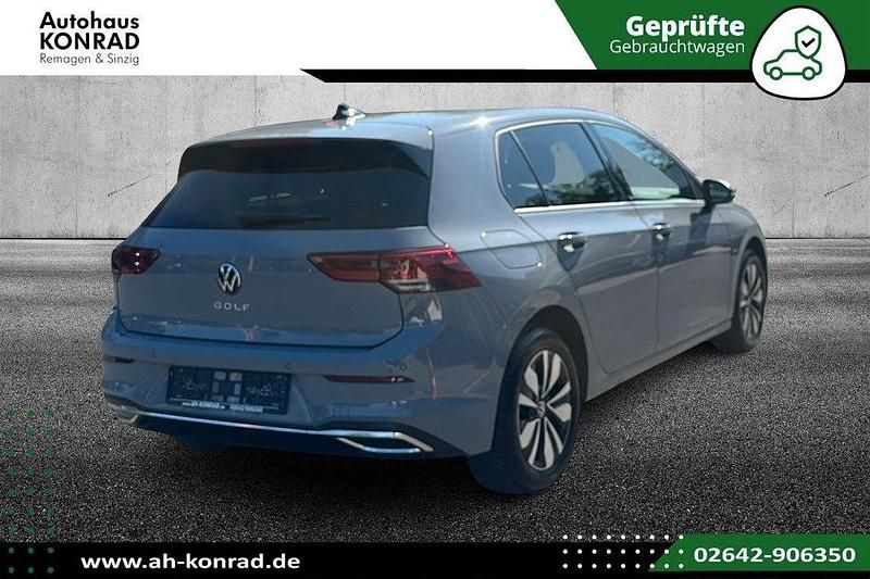Gebraucht VW Golf Move 150 PS (110 kW) 2023 Grau Limousine