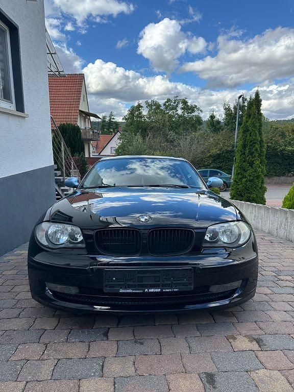 Schwarz Gebraucht 2008 BMW 116 Performance Kleinwagen | 4.500 € (Etwas zu teuer) - Bild 1/4