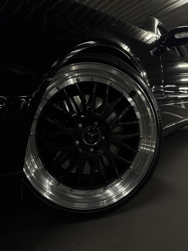 Usata Mercedes CLK430 279 CV (205 kW) 2000 Nero Coupé