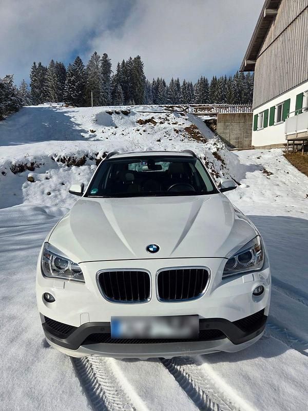 Gebraucht BMW X1 184 PS (135 kW) 2014 Weiß SUV
