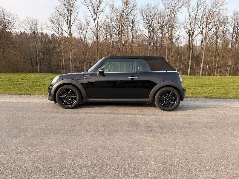 Gebraucht Mini Cooper Cabriolet 90 PS (66 kW) 2015 Schwarz Cabrio