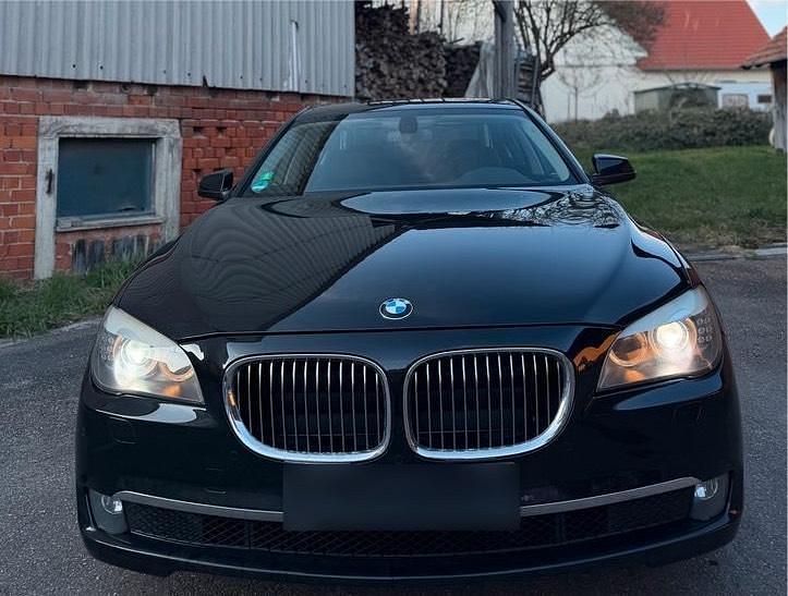 Gebraucht BMW 730 245 PS (180 kW) 2010 Schwarz Limousine