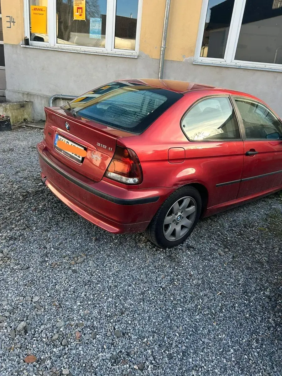Gebraucht BMW 316 115 PS (84 kW) 2003 Rot Coupé