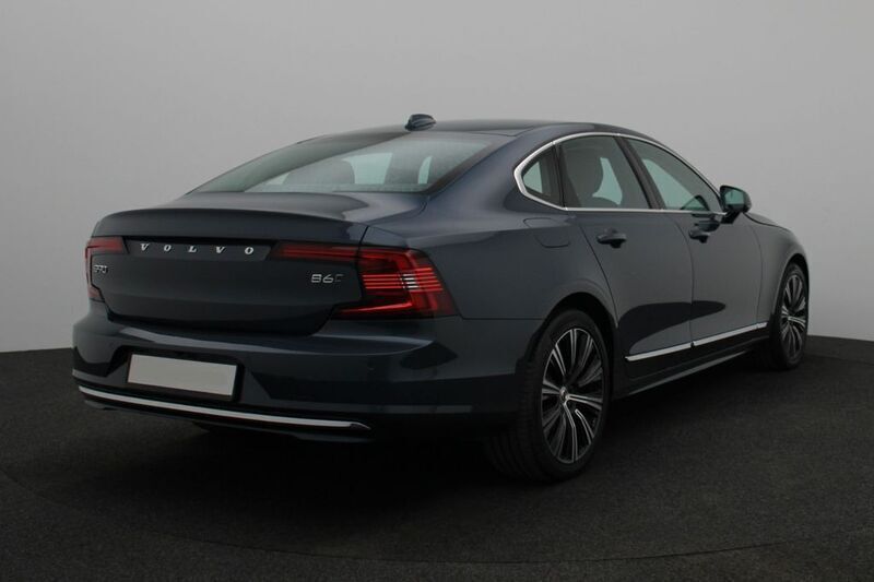 Gebraucht Volvo S90 300 PS (220 kW) 2023 Blau Limousine