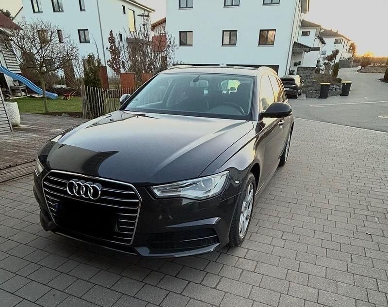 Gebraucht Audi A6 Ambiente 190 PS (139 kW) 2016 Grau Kombi