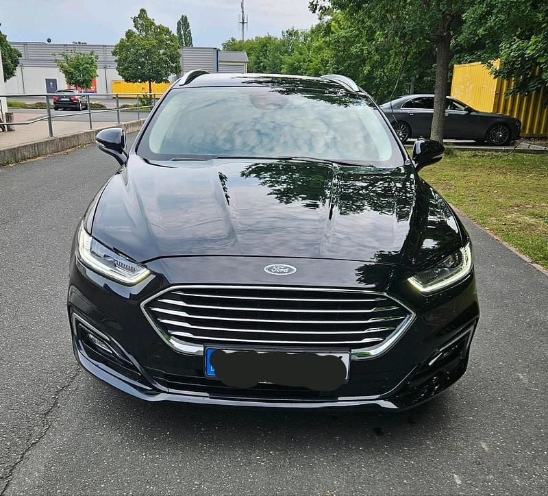 Schwarz Gebraucht 2019 Ford Mondeo Kombi | 17.999 € (Guter Preis) - Bild 1/4
