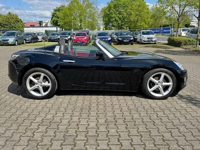 Gebraucht Opel GT Basis 264 PS (194 kW) 2004 Schwarz Cabrio