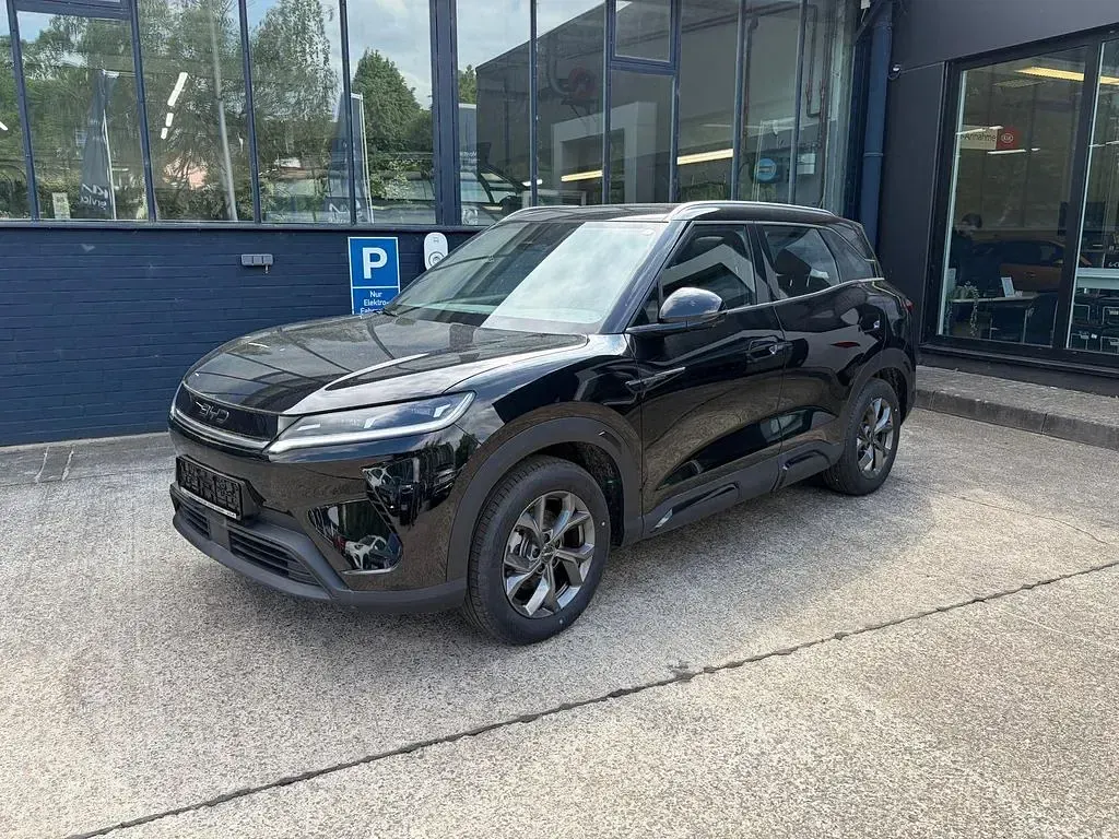 Neu BYD Atto 2 Boost 130 kW (177 PS) 2025 Schwarz SUV