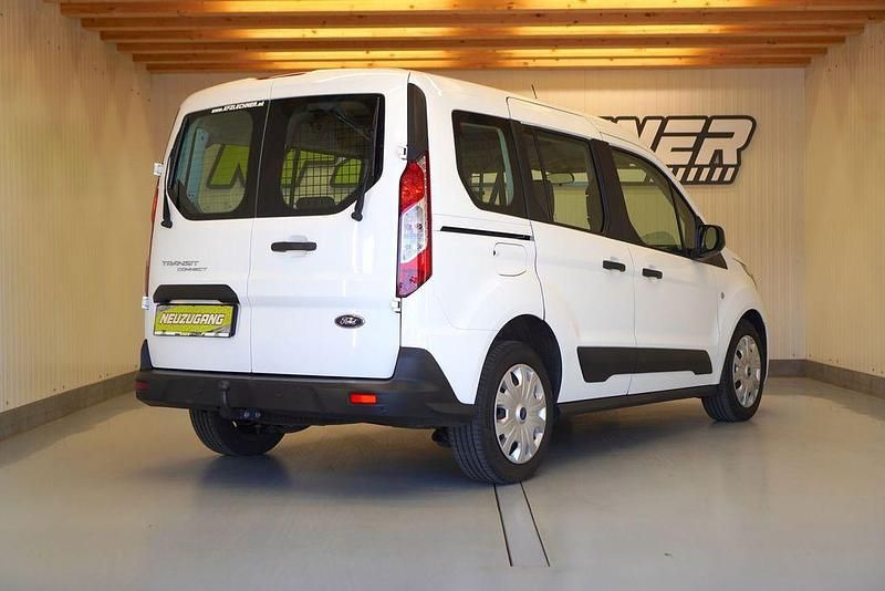 Gebraucht Ford Transit Connect 120 PS (88 kW) 2022 Weiß Van / Kleinbus