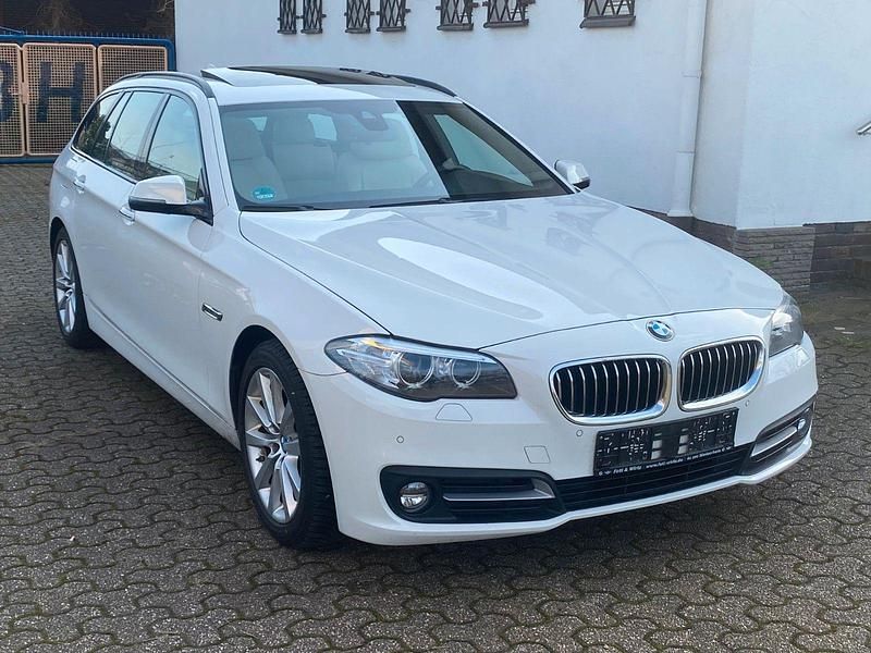 Weiß Gebraucht 2015 BMW 525 Shadowline Kombi | 15.990 € (Fairer Preis) - Bild 1/4