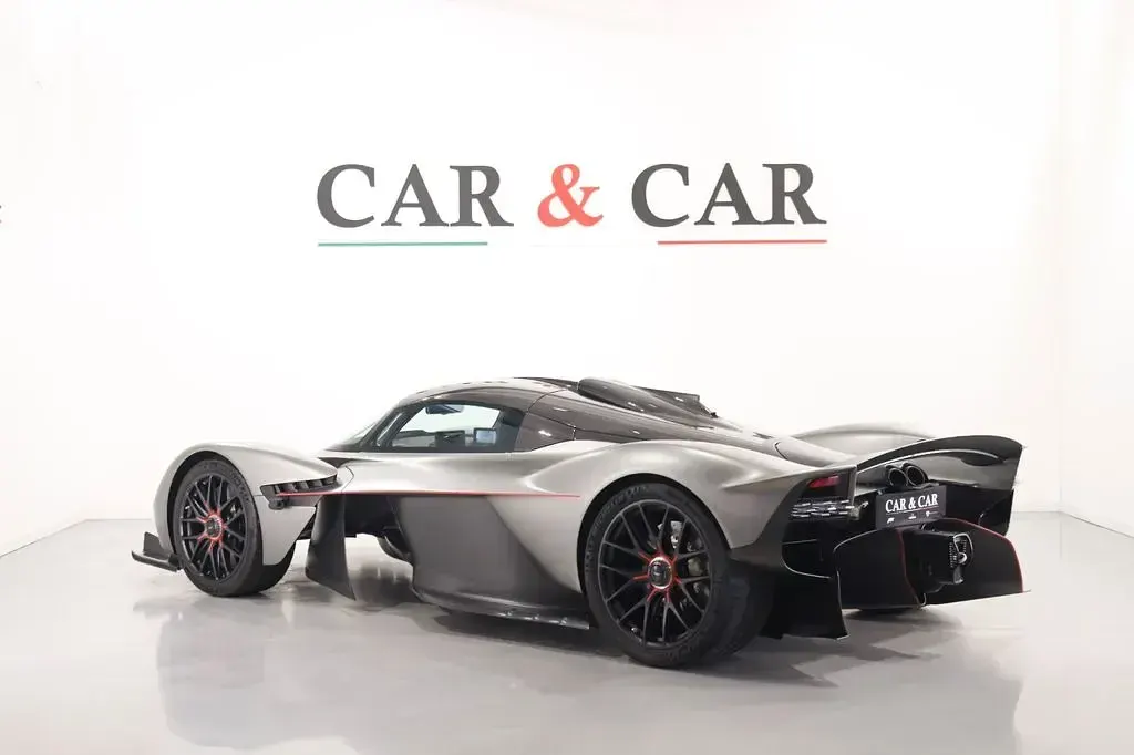 Occasion Aston Martin Valkyrie 2023 Gris