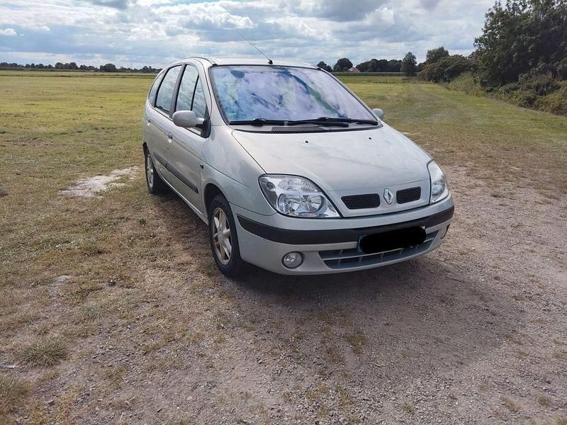 Gebraucht Renault Scénic 107 PS (78 kW) 2001 Silber Van / Kleinbus