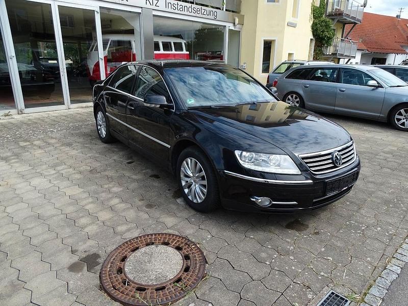 Schwarz Gebraucht 2009 VW Phaeton Limousine | 7.900 € (Fairer Preis) - Bild 1/4
