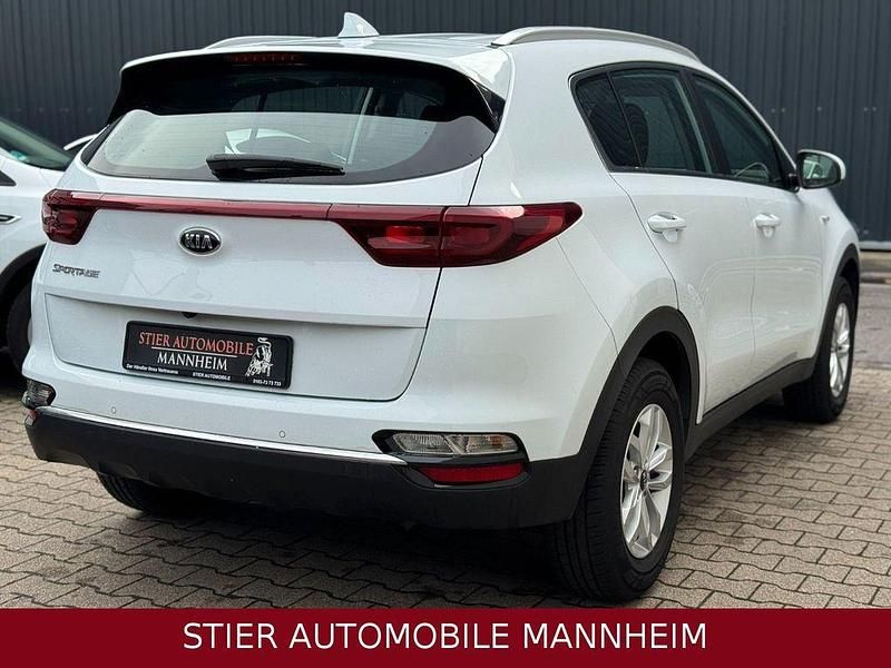 Gebraucht Kia Sportage Edition 7 132 PS (97 kW) 2021 Weiß SUV
