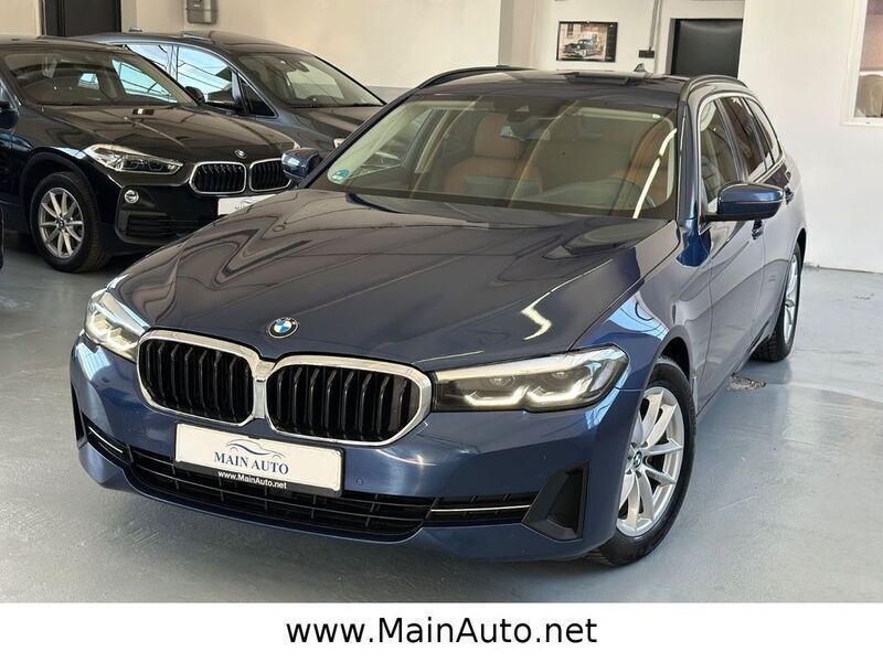 Phytonicblau metallic Gebraucht 2021 BMW 520 Sport Line Kombi | 21.499 € (Guter Preis) - Bild 1/4