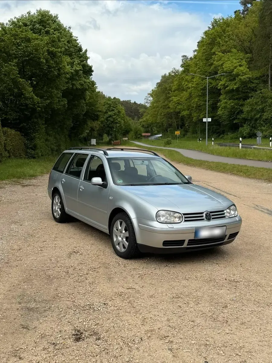Gebraucht VW Golf IV Pacific 101 PS (74 kW) 2003 Silber Kombi