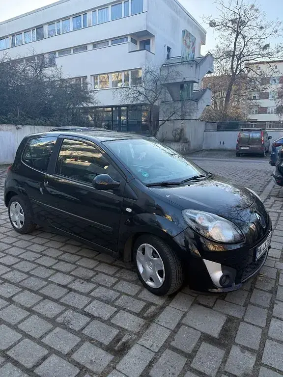 Second-hand Renault Twingo Dynamique 76 CP (55 kW) 2008 Negru Hatchback