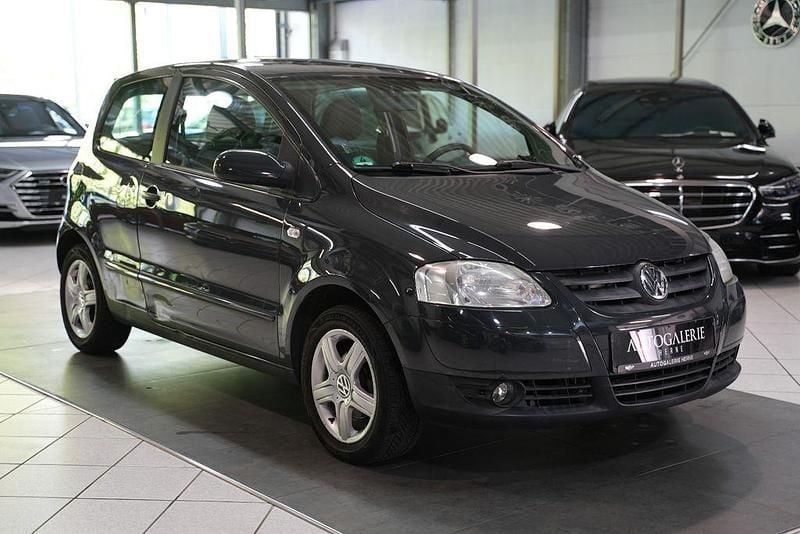 Usata VW Fox Style 54 CV (39 kW) 2010 Grigio Utilitaria