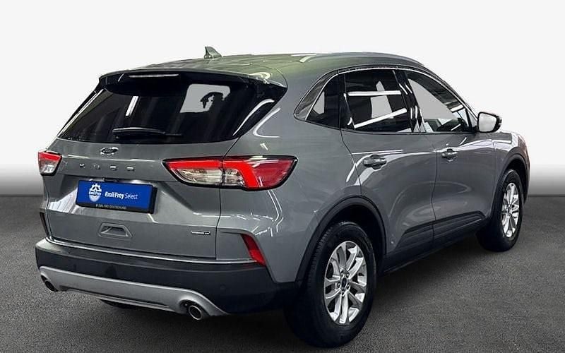 Gebraucht Ford Kuga Titanium 183 PS (134 kW) 2022 Silber SUV