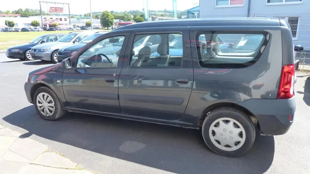 Gebraucht Dacia Logan 75 PS (55 kW) 2007 Schwarz Kombi